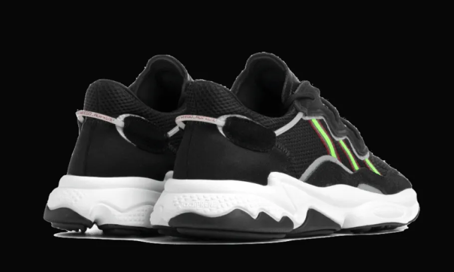 Ozweego Core Black Solar Green<Adidas Best