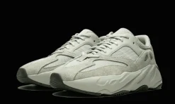 Yeezy 700 Salt<Adidas Online