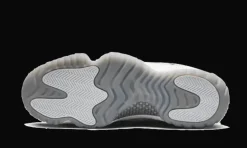 11 Low IE Light Orewood Brown<Air Jordan New