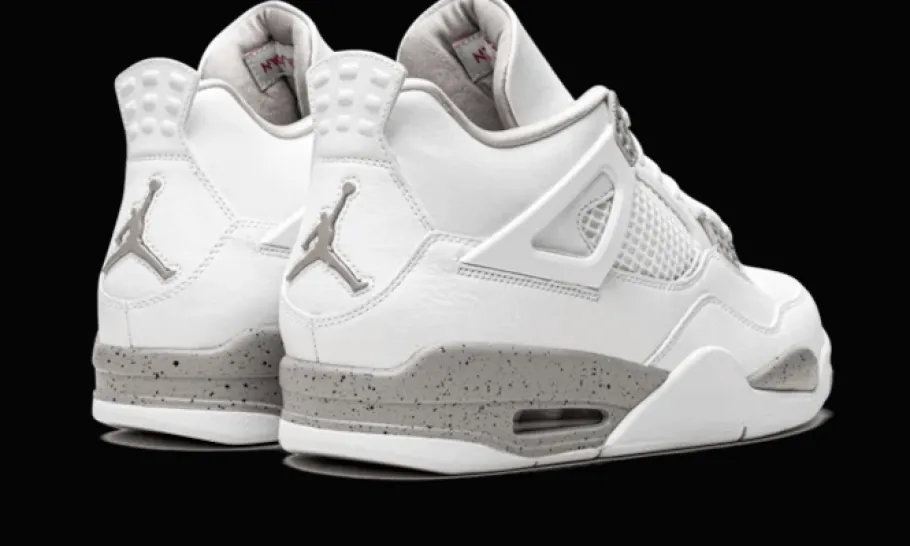 4 Tech White (White Oreo)<Air Jordan Best