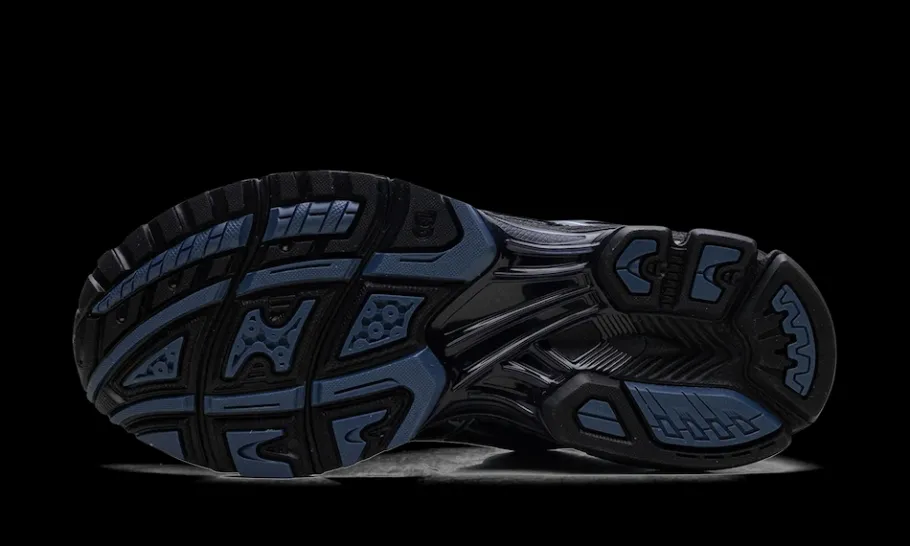 Gel-Nimbus 10.1 Black Grand Shark<ASICS New