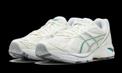 GT-2160 Cream Jasper Green<ASICS Hot