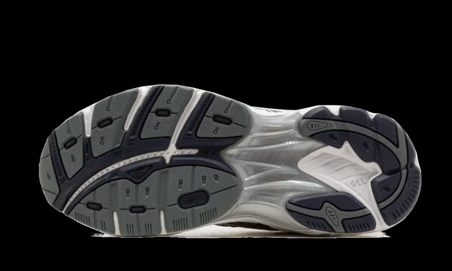 GT-2160 White Pure Silver<ASICS Best