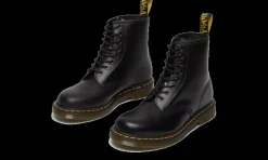 1460 Smooth Leather Lace Up Boot Black<Dr. Martens Clearance