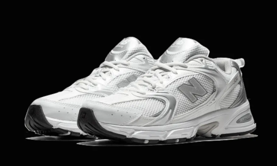 530 Munsell Silver White<New Balance Hot