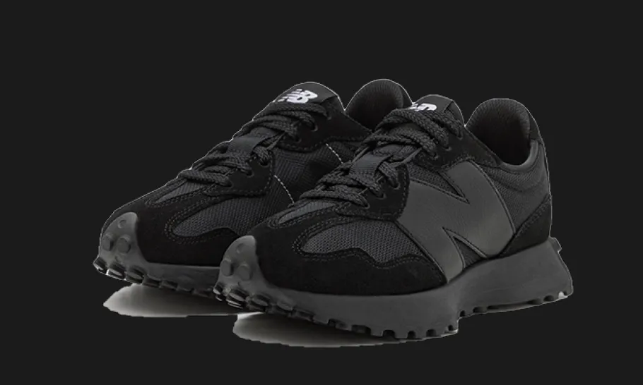 327 Triple Black<New Balance Best