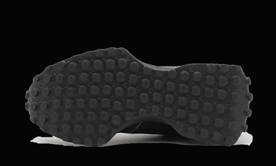 327 Triple Black<New Balance Best