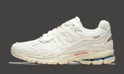 2002R Protection Pack Sea Salt<New Balance Outlet