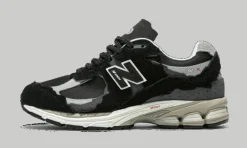 2002R Protection Pack Black<New Balance Clearance