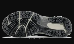 2002R Protection Pack Dark Navy<New Balance New