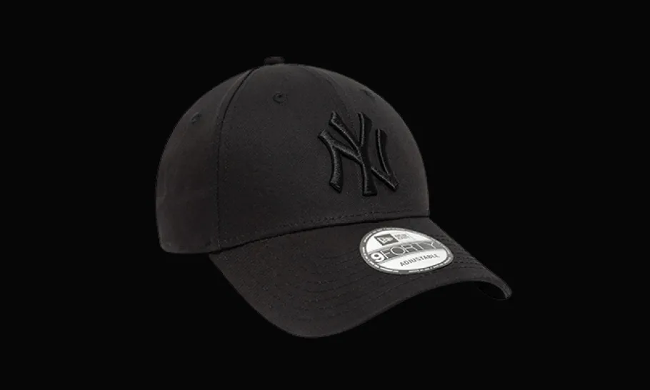 League Essential 9FORTY Cap New York Yankees Full Black<New Era Best
