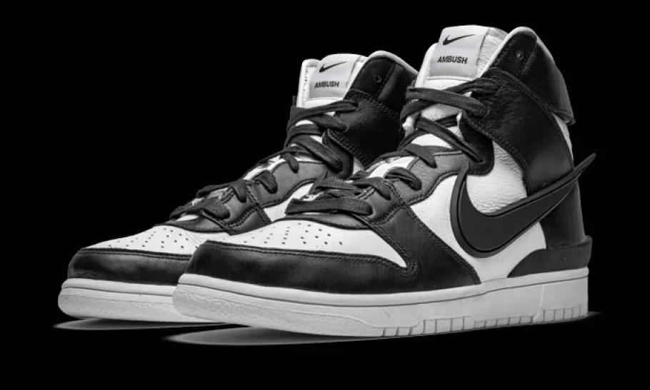 Dunk High Ambush Black White<Nike Fashion