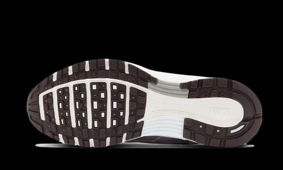P-6000 White Metallic Silver<Nike New