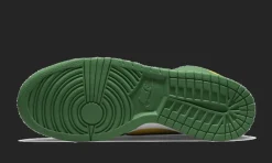 SB Dunk High Supreme By Any Means Brazil<Nike Discount
