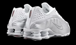 Shox R4 White Metallic Silver<Nike Fashion