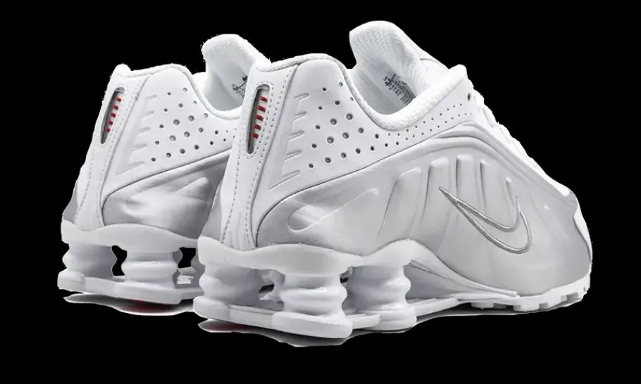 Shox R4 White Metallic Silver<Nike Fashion