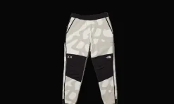 KAWS Retro 1995 Denali Pant Moonlight Ivory<The North Face Outlet